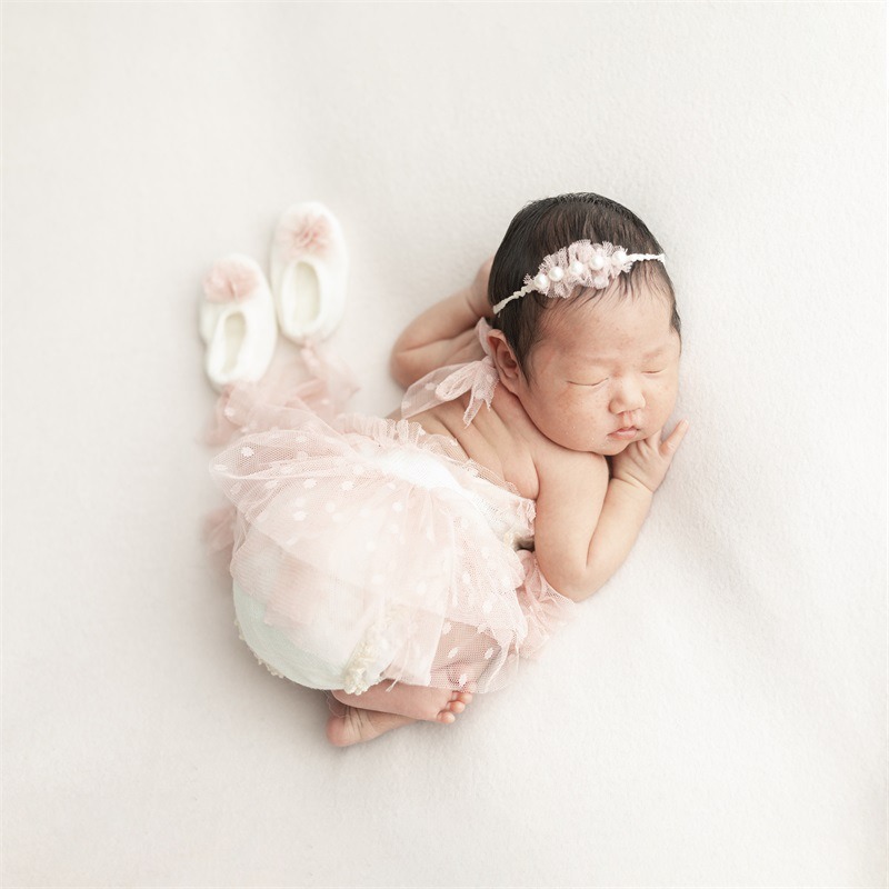 Newborn Photography Prop Swan  - Baby Nursery Set avis et prix