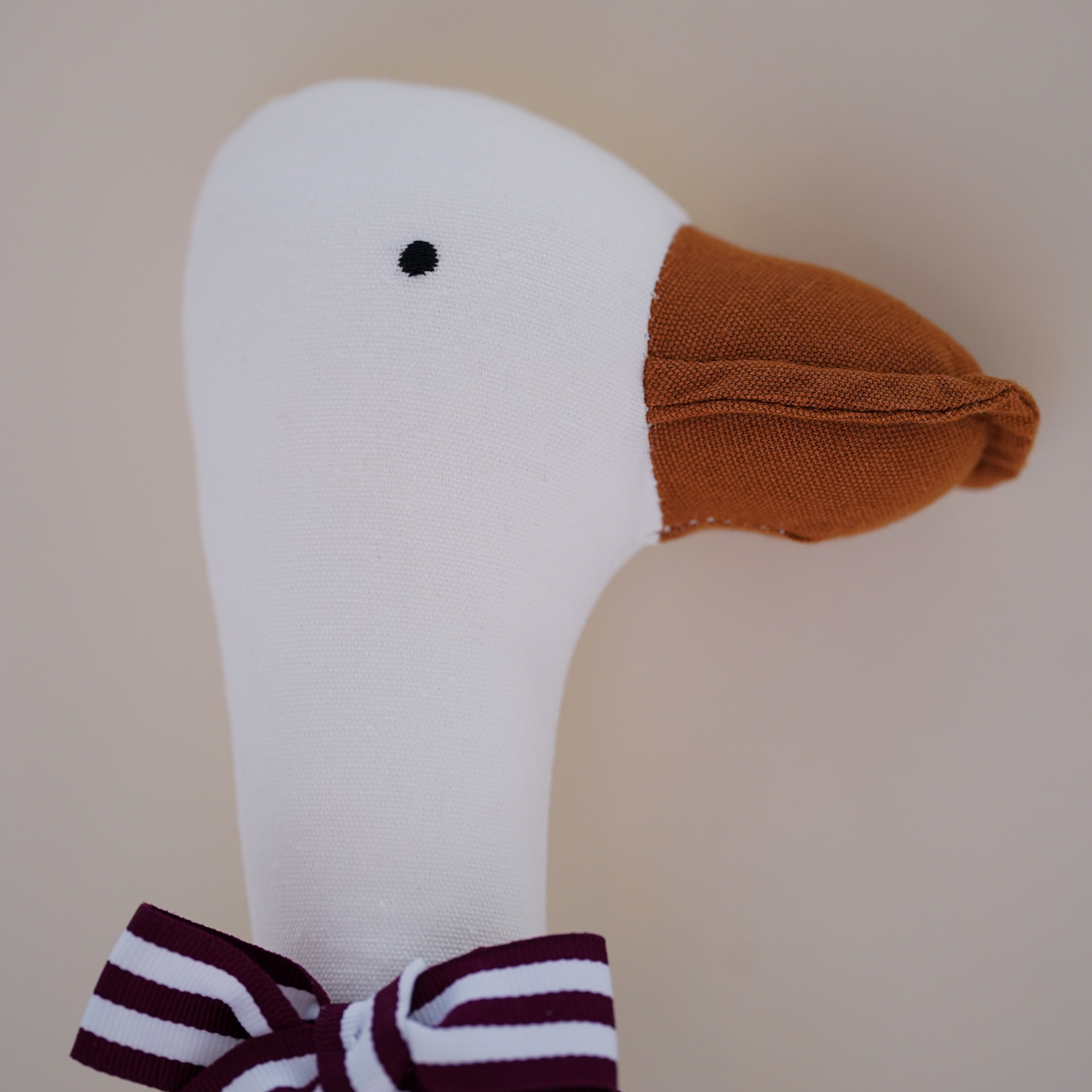 Stylish Cloth Goose Doll - Han - Baby Nursery Fabric avis et prix