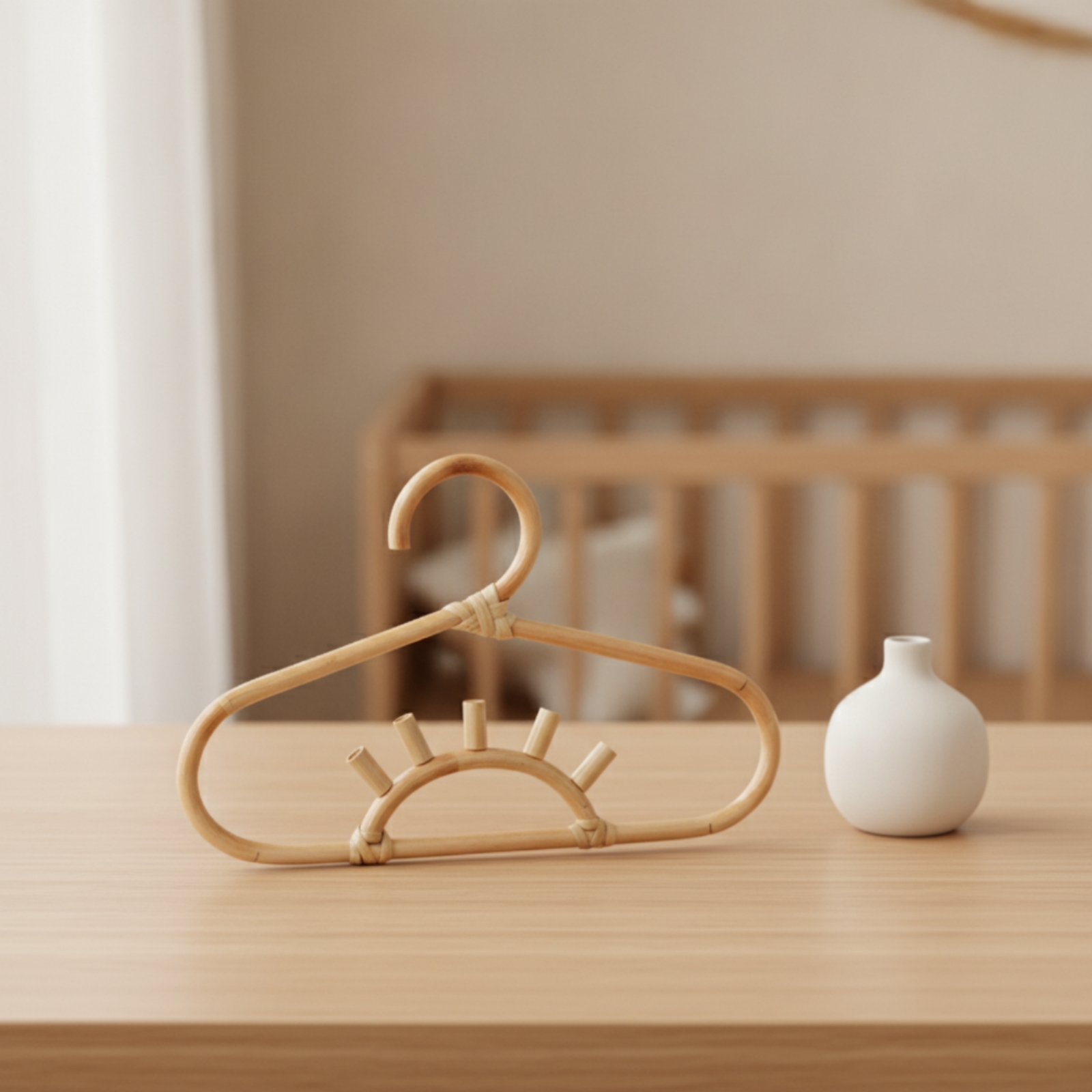 Rattan Clothes Hanger Handmade - Baby Nursery Closet avis et prix